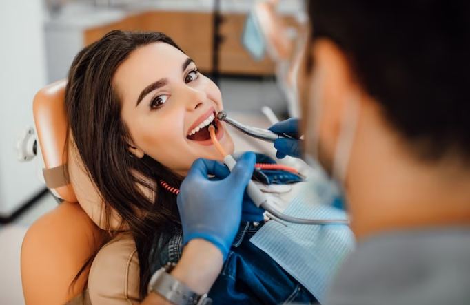 teeth whitening dubai