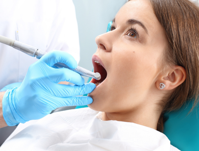 cosmetic dentist